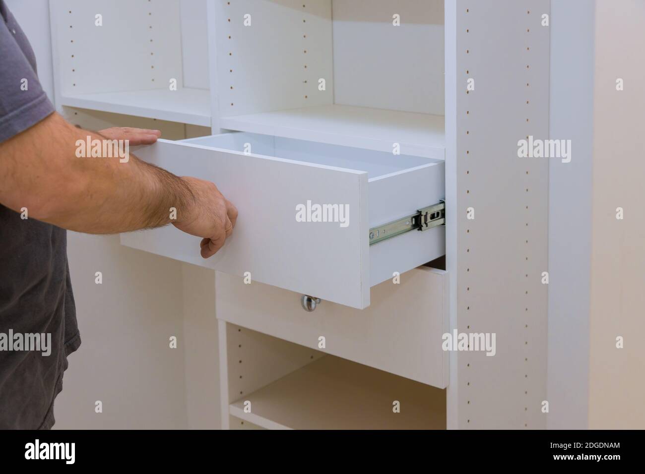 Adjustment of the box installation the drawer is closet Stock