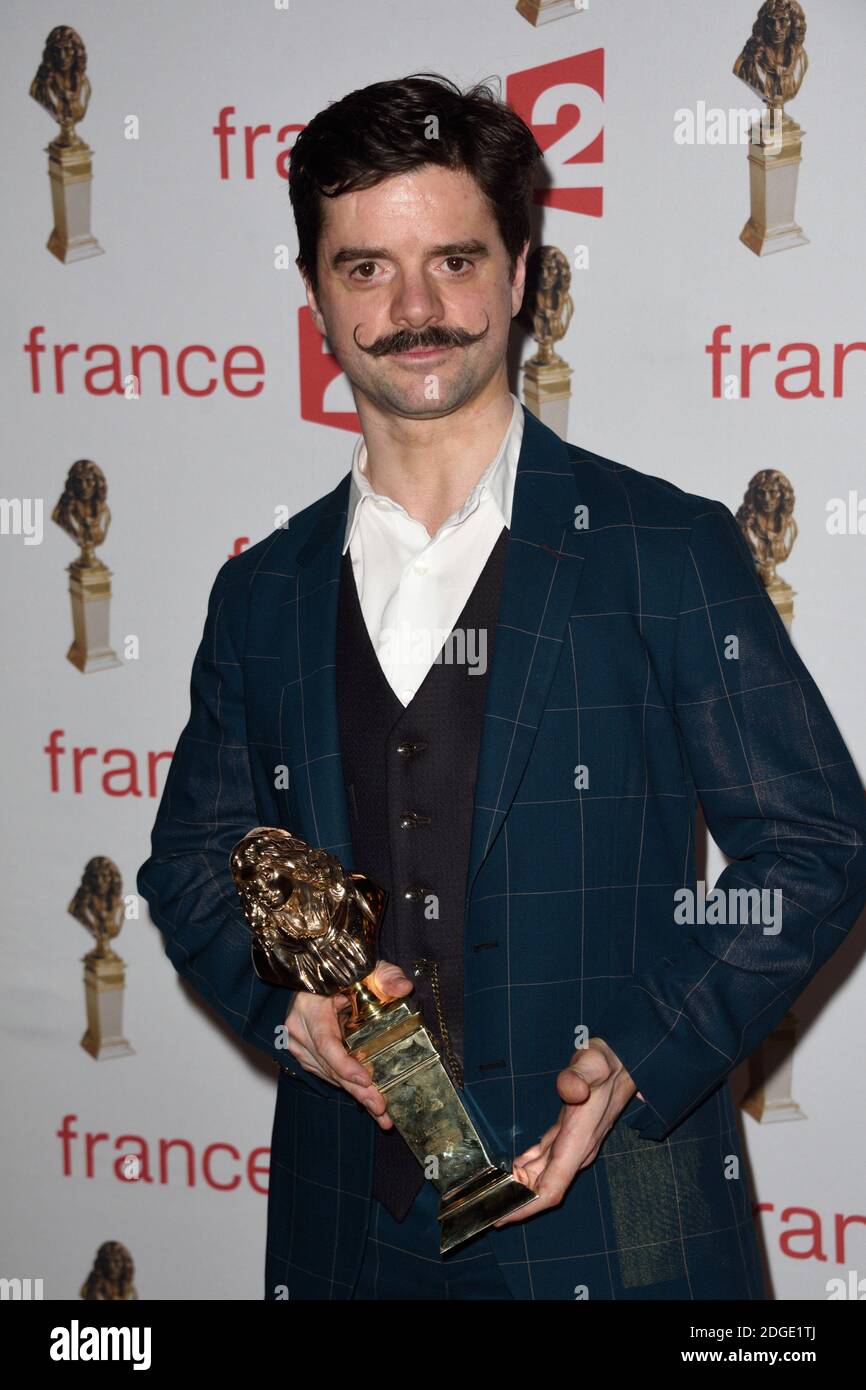 Guillaume Sentou assiste a la soirée des Molieres 2017 aux Folies ...