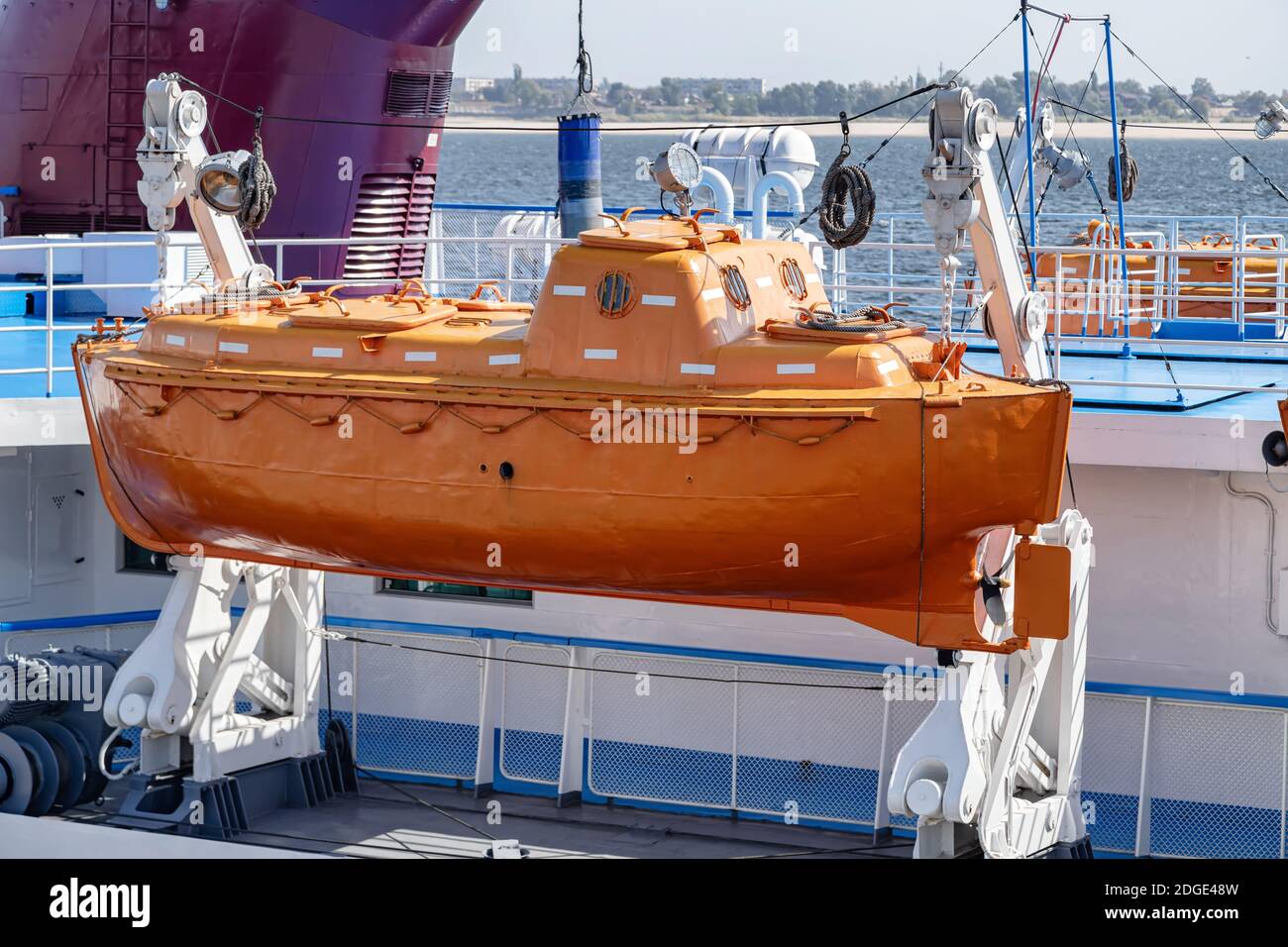 Bathyscaphe ship ocean hi-res stock photography and images - Alamy