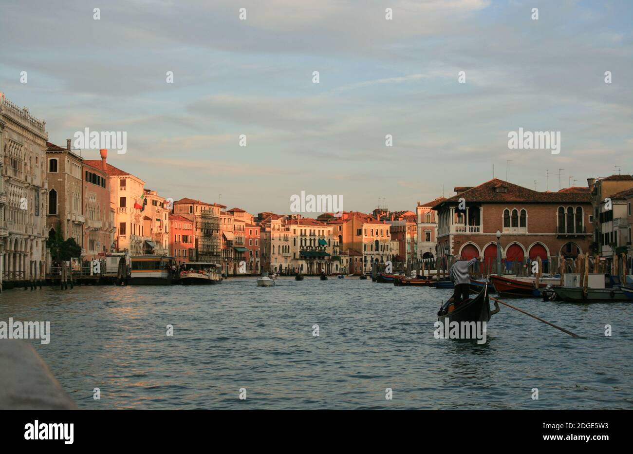 Gondola ride venice hi-res stock photography and images - Alamy