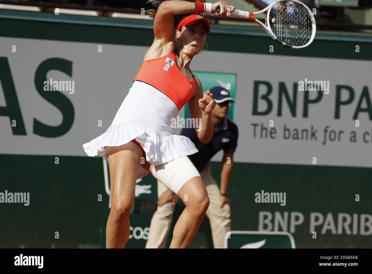 France's Alize was beaten by France's Caroline Garcia in the 1/8