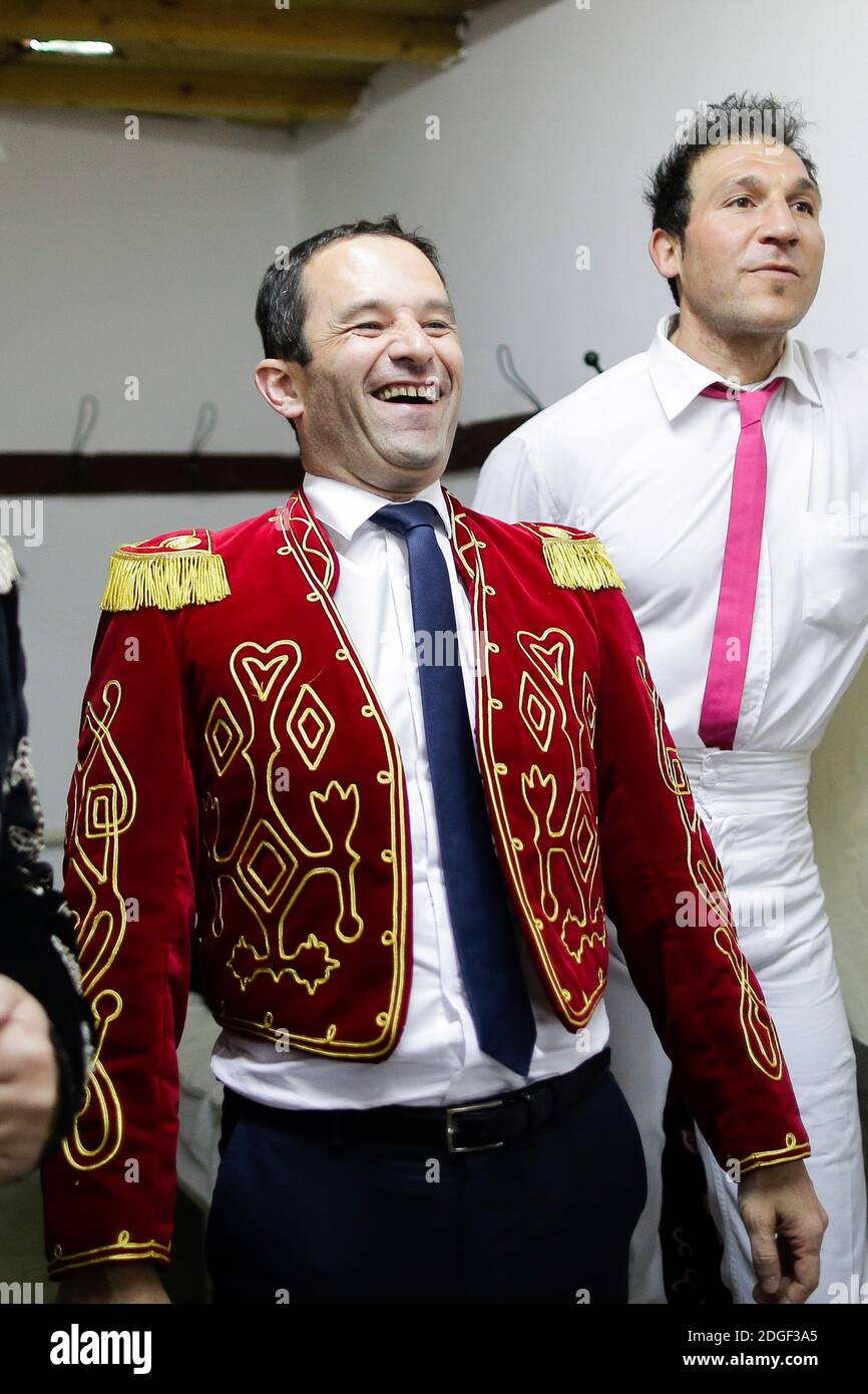 Benoit Hamon, candidate of the left-wing party 'Parti Socialiste' for presidential elections 2017 attends a Landaise race ( course landaise) in Aignan, France on April 17, 2017. Photo by Thibaud Moritz/ABACAPRESS.COM Stock Photo