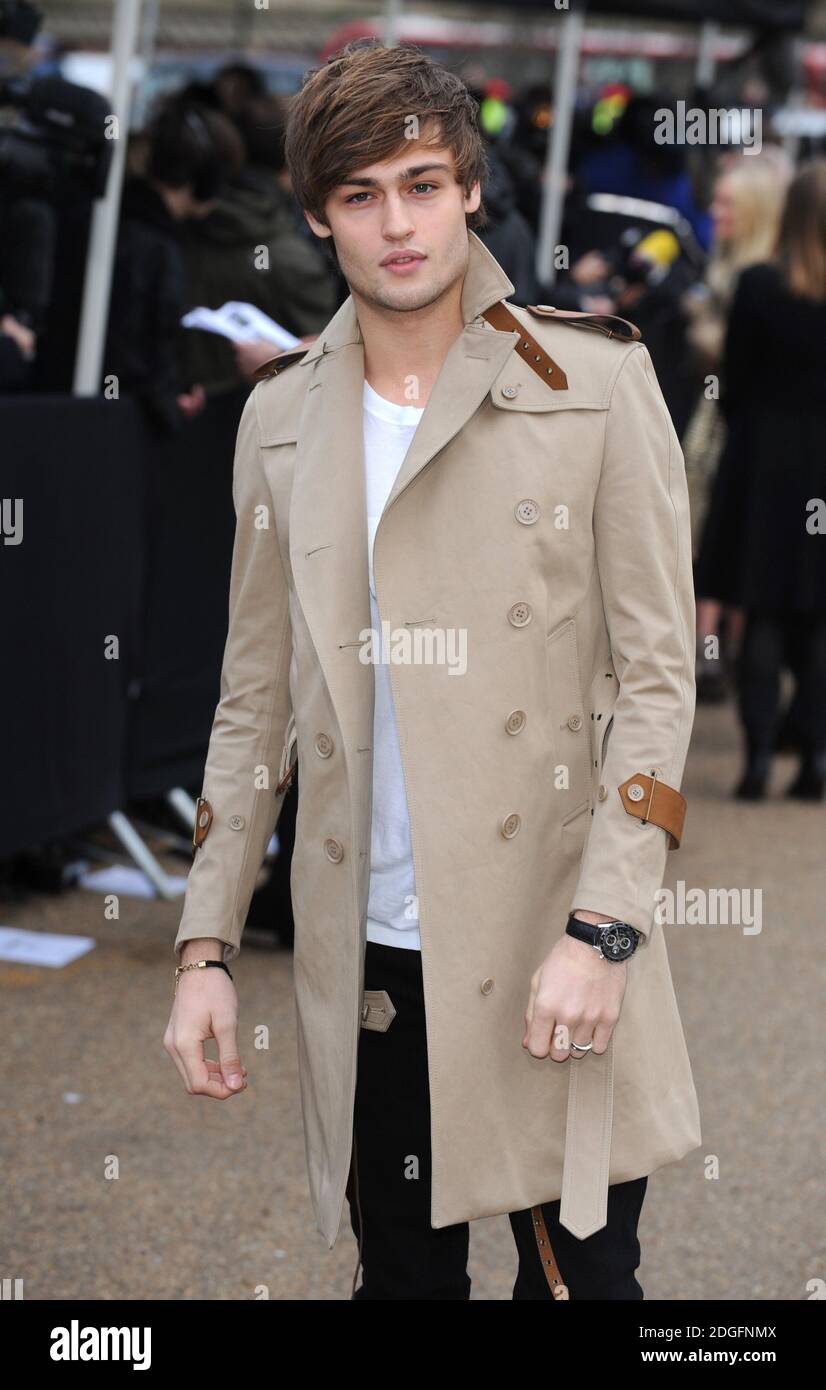 Douglas Booth at the Burberry Prorsum Show, Queens Gate, Hyde Park, part of  London Fashion Week Stock Photo - Alamy