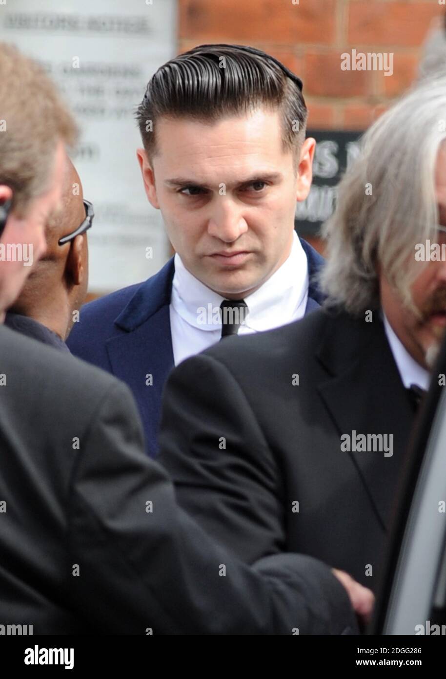 Reg Traviss outside Golders Green Crematorium following the funeral of singer Amy Winehouse. Stock Photo