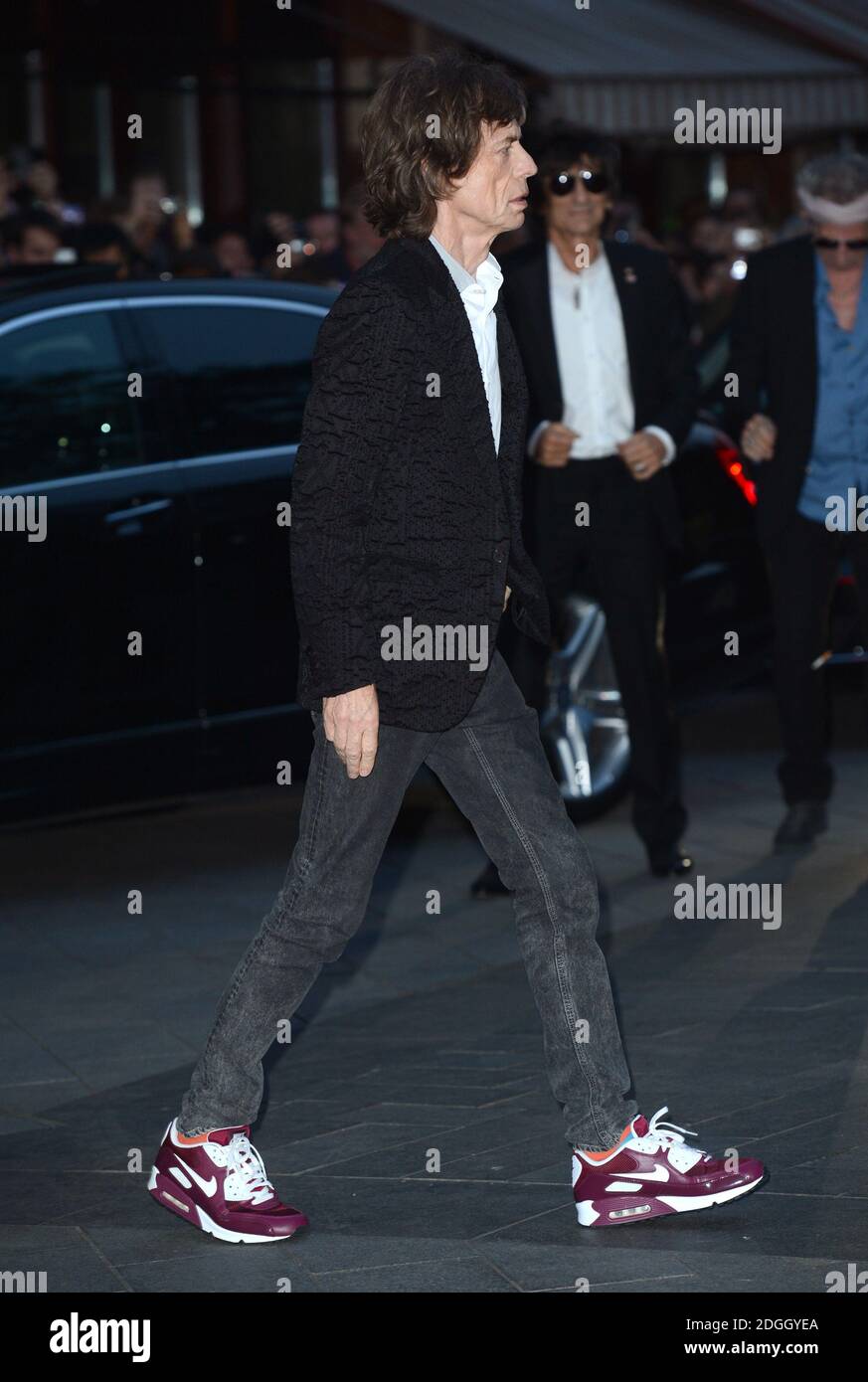 The Rolling Stones, Mick Jagger arriving at the 56th BFI London Film  Festival Gala Screening of Crossfire Hurricanes, Odeon Cinema, Leicester  Square, London Stock Photo - Alamy