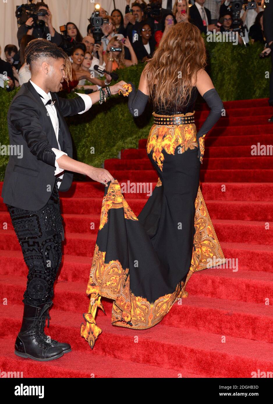 Beyonce Knowles arriving at the Costume Institute Benefit Gala at the ...