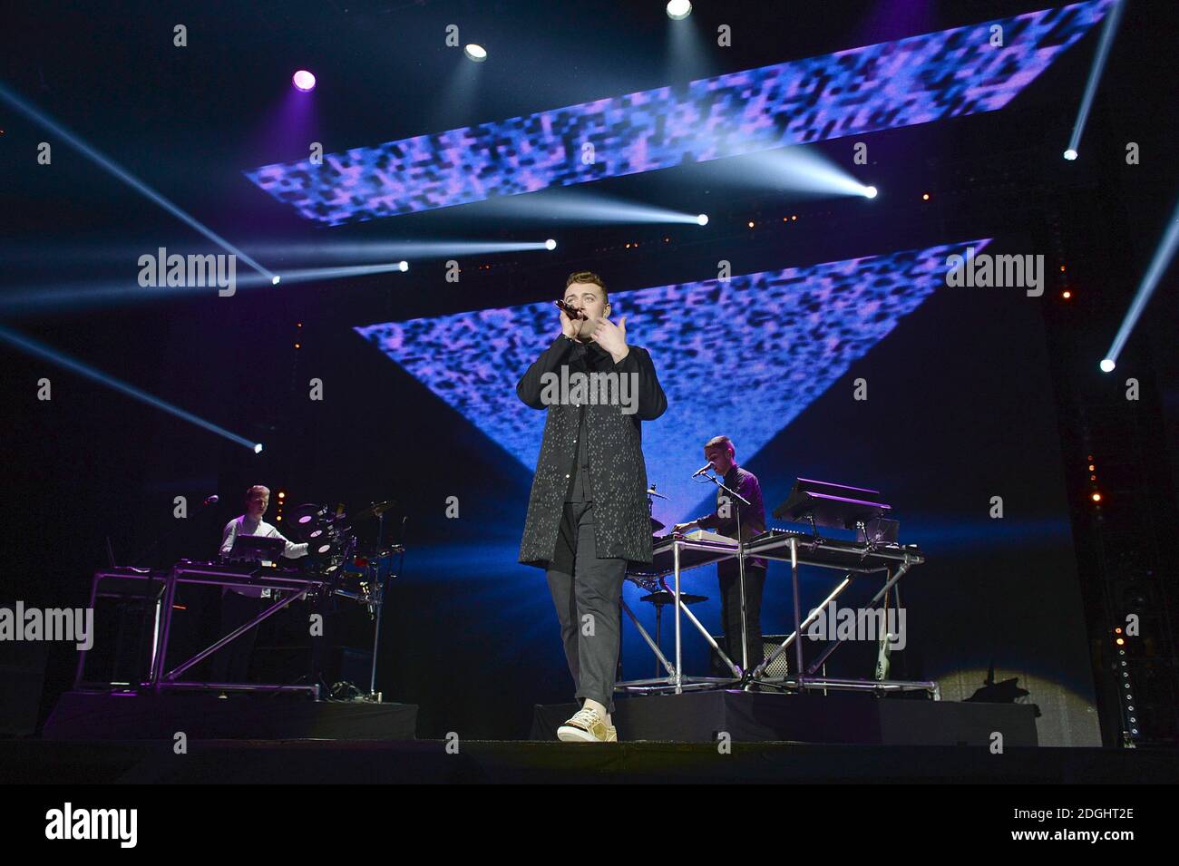 Sam smith and disclosure hi-res stock photography and images - Alamy
