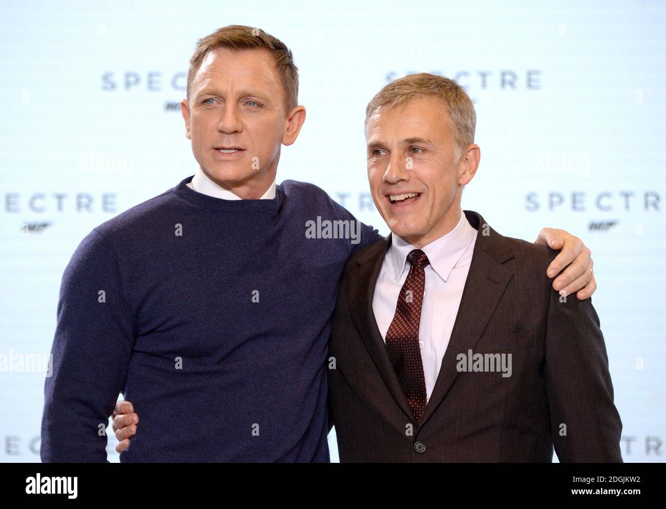 Bond 24 live announcement hi-res stock photography and images - Alamy
