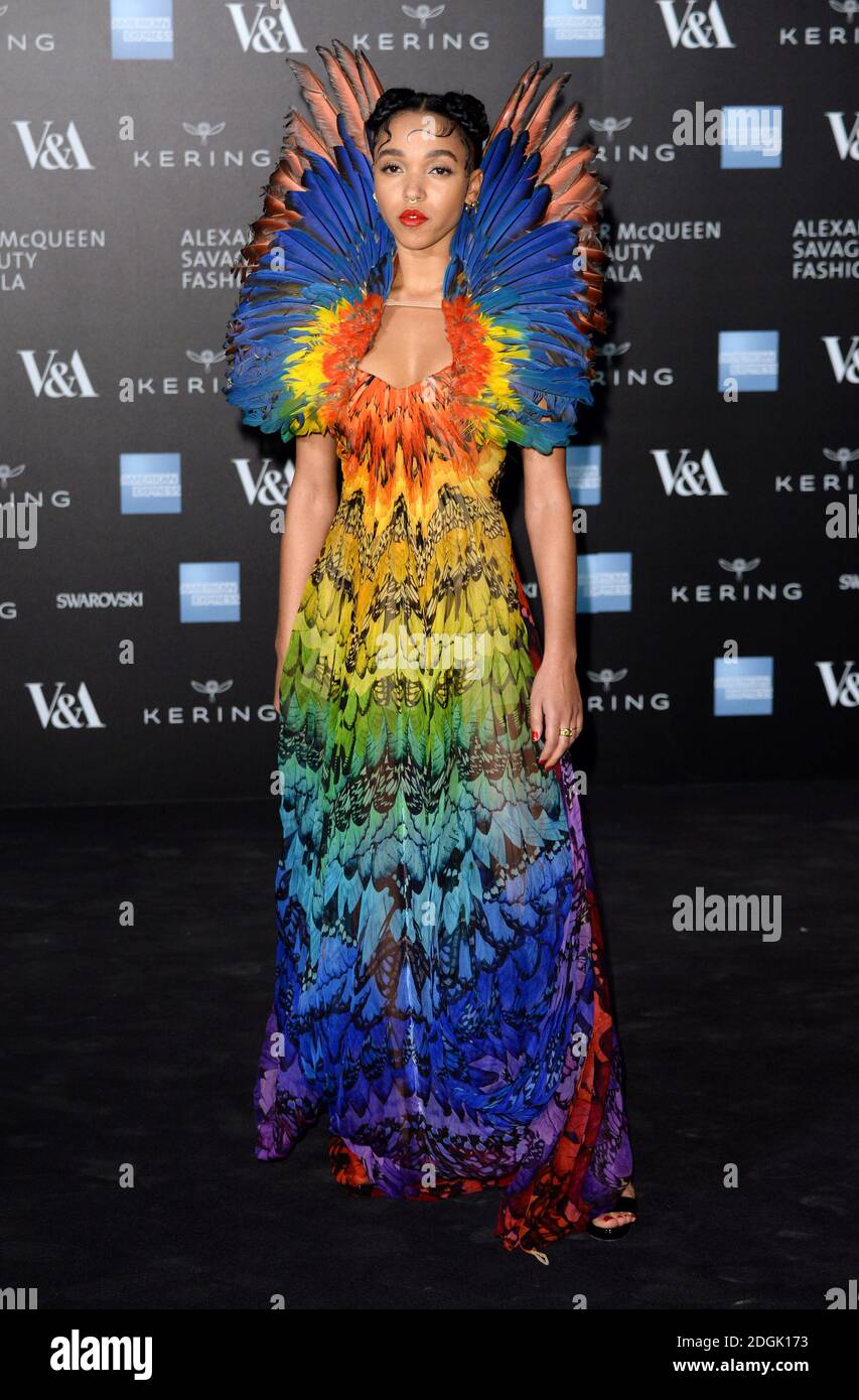 FKA Twigs arriving at the Alexander McQueen: Savage Beauty exhibition