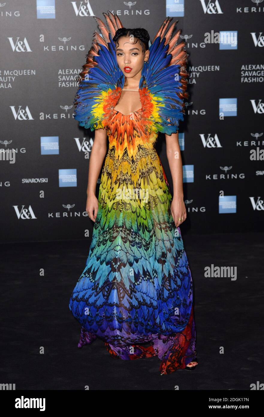 FKA Twigs arriving at the Alexander McQueen: Savage Beauty exhibition