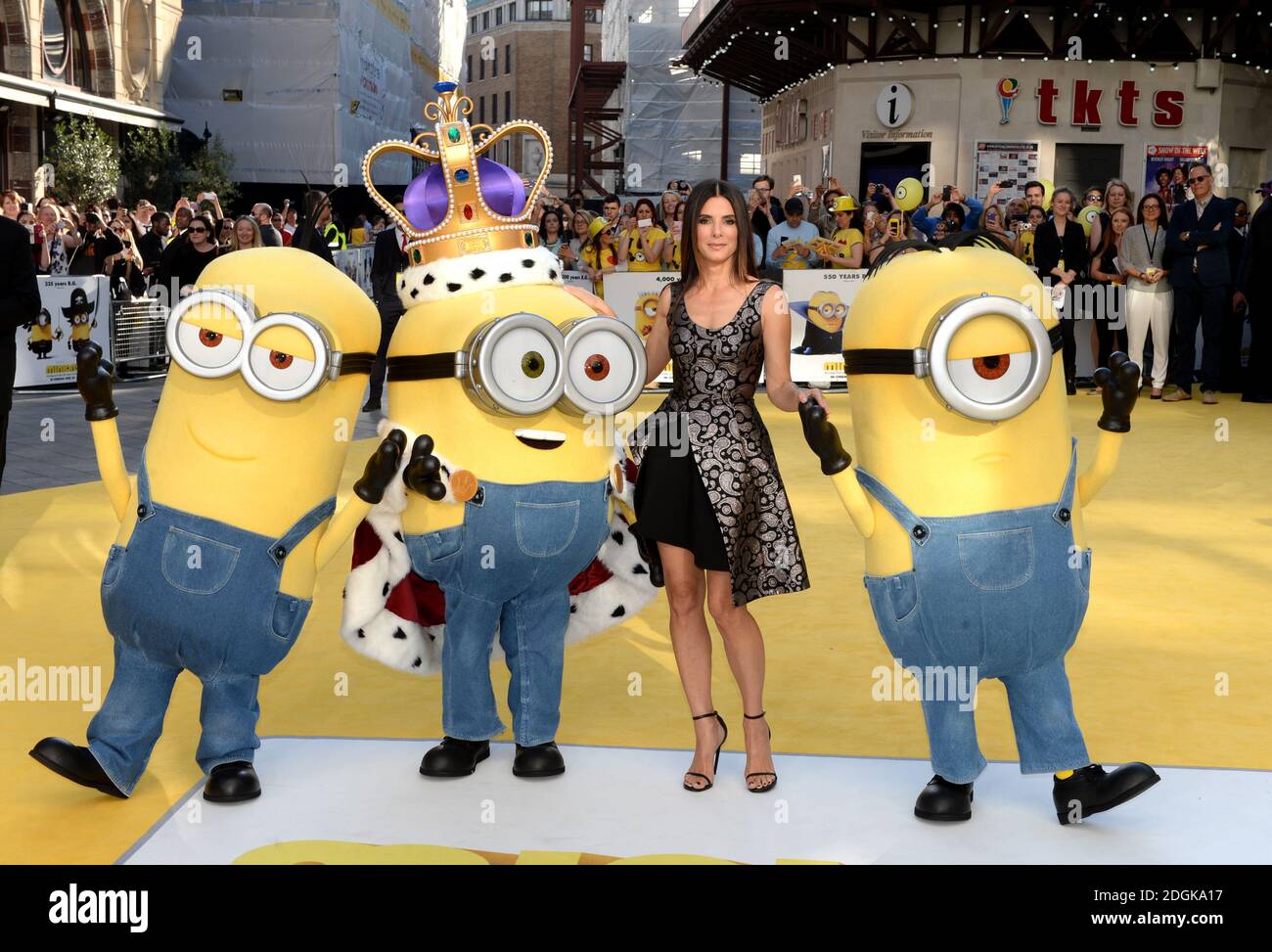 Sandra Bullock with Minions Bob, Kevin and Stuart attending the Minions UK Film Premiere held at the Odeon cinema Leicester Square, London  (Mandatory Credit: DOUG PETERS/ EMPICS Entertainment) Stock Photo