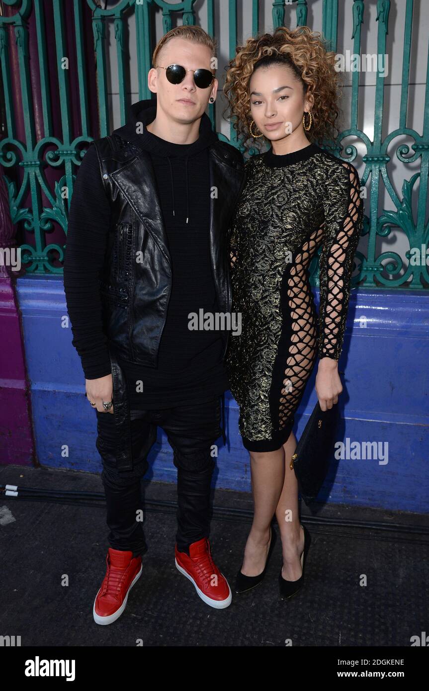 Ella Eyre and boyfriend at the Julien MacDonald catwalk show, part of  London Fashion Week SS16, Smithfields Market, London Stock Photo - Alamy