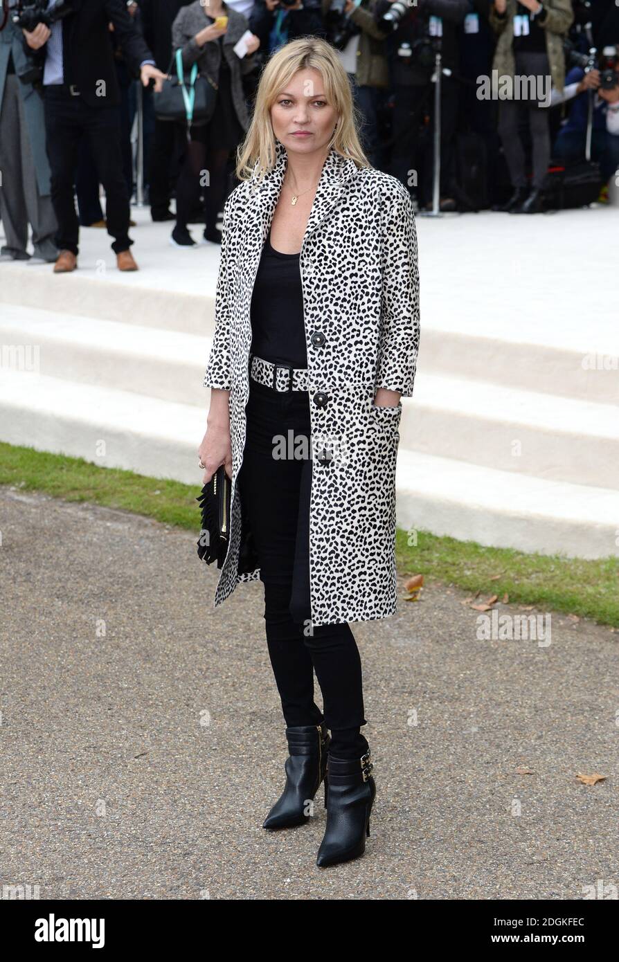 Kate Moss Showed Up to the Daytime Burberry Show Like It Was the Club