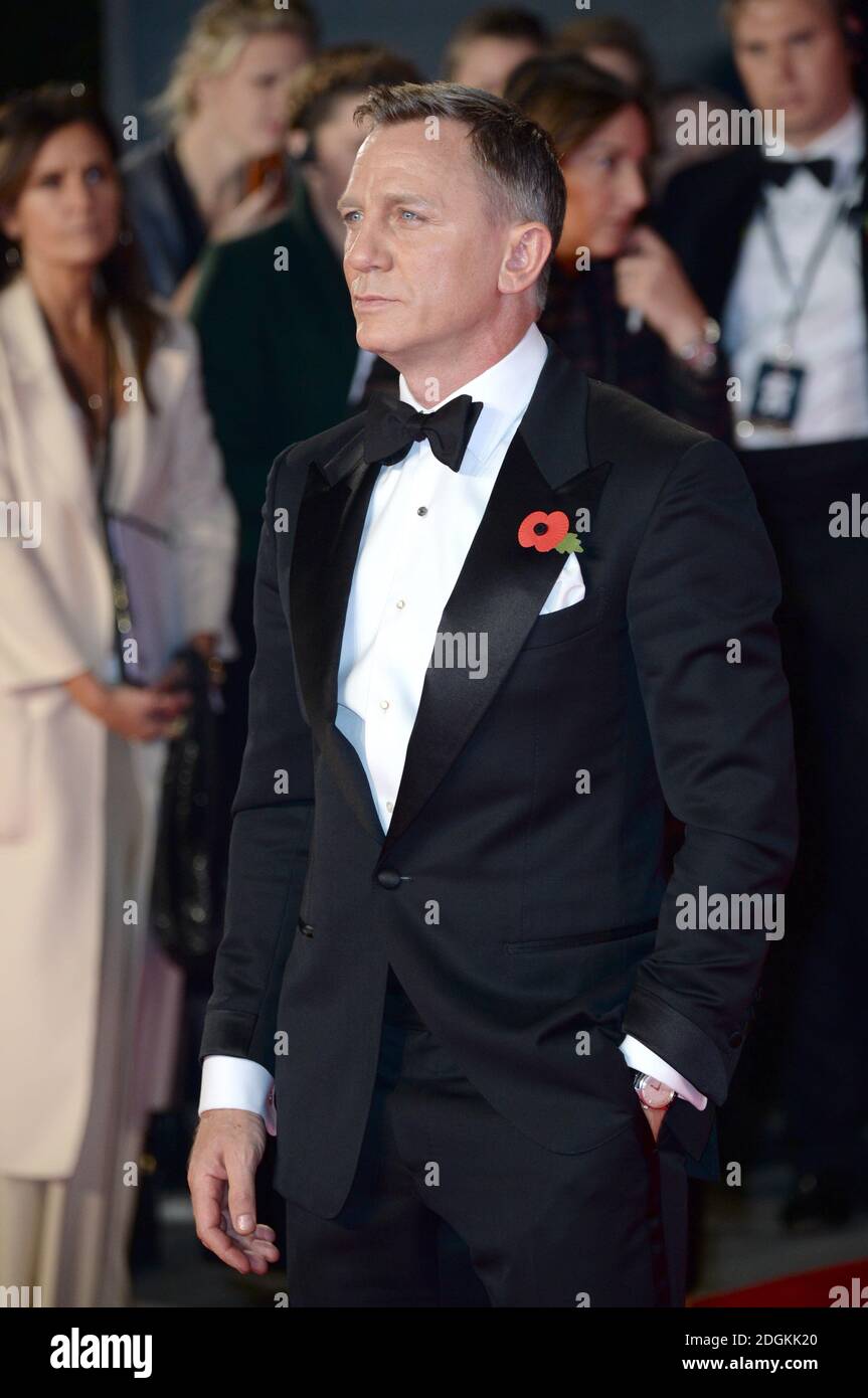 James Bond Daniel Craig Suit