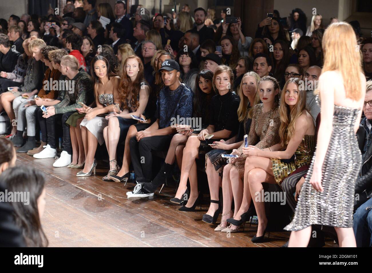 Ella Eyre, Sarah Jane Crawford, Olivia Grant, Rochelle Humes, Bonkaz