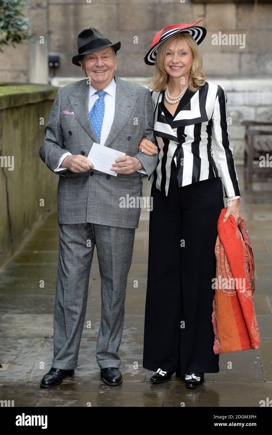 Barry Humphries and Lizzie Spender attending the Wedding Blessing of Rupert  Murdoch and Jerry Hall at St Brides Church, Fleet St, London Stock Photo -  Alamy
