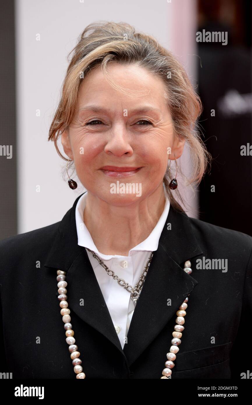 Amanda Burton High Resolution Stock Photography And Images Alamy