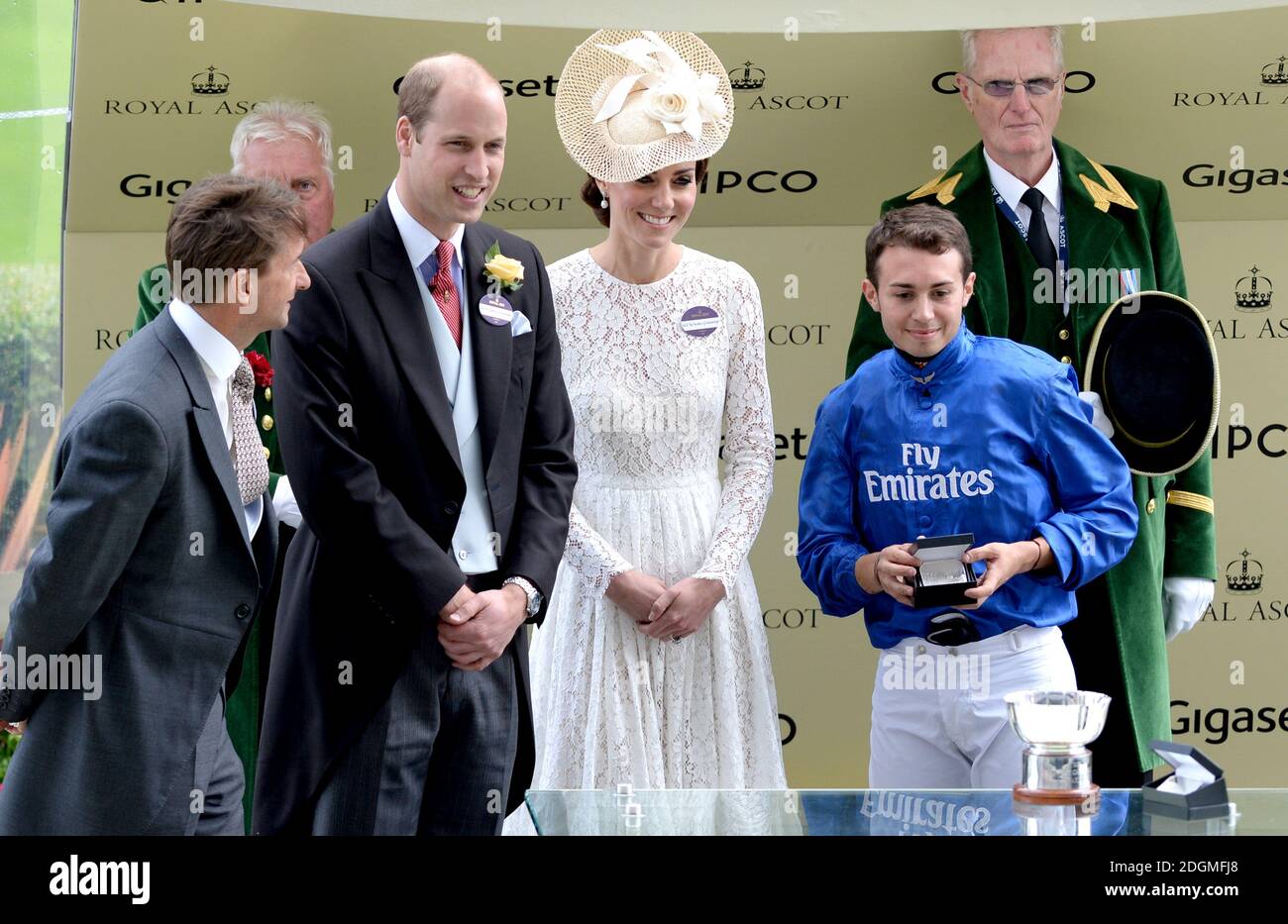 The Duke and Duchess of Cambridge during the presentation for the Duke of Cambridge Stakes to winner jockey Mickael Barzalona on Usherette, during day two of Royal Ascot 2016, at Ascot Racecourse. Stock Photo