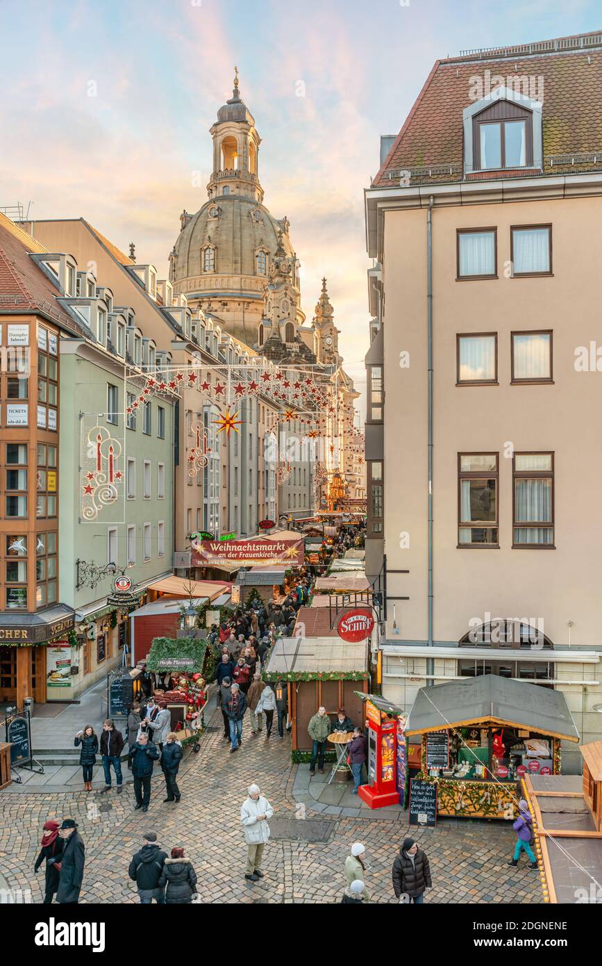 Christmas market at the Münzgasse at the Dresden Frauenkirche, Saxony, Germany Stock Photo