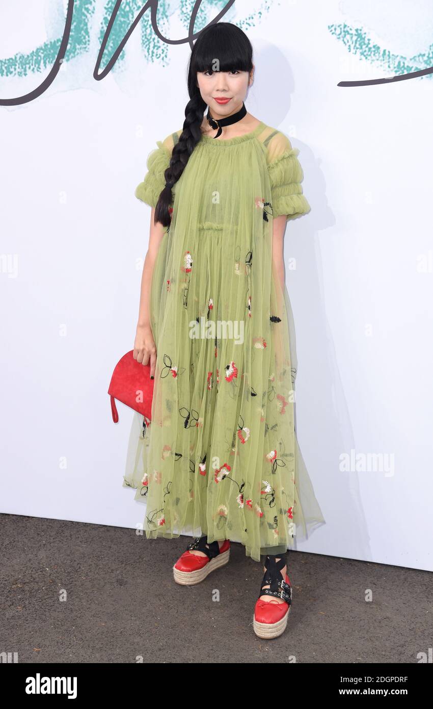 chanel bubble trainers