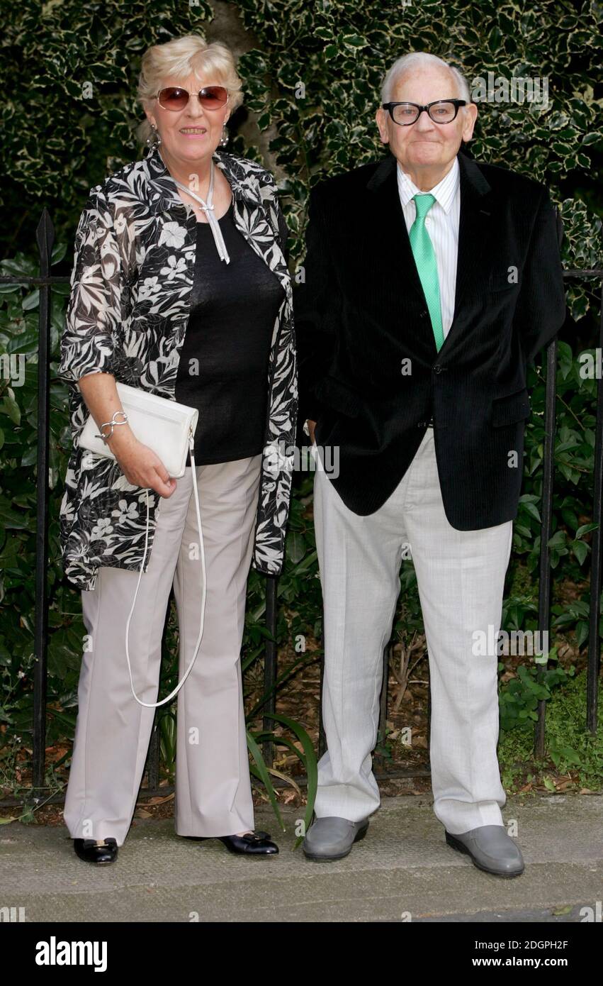 Ronnie Barker and wife attending the David Frost Garden Party in Chelsea, London. Doug Peters/allactiondigital.com  Stock Photo