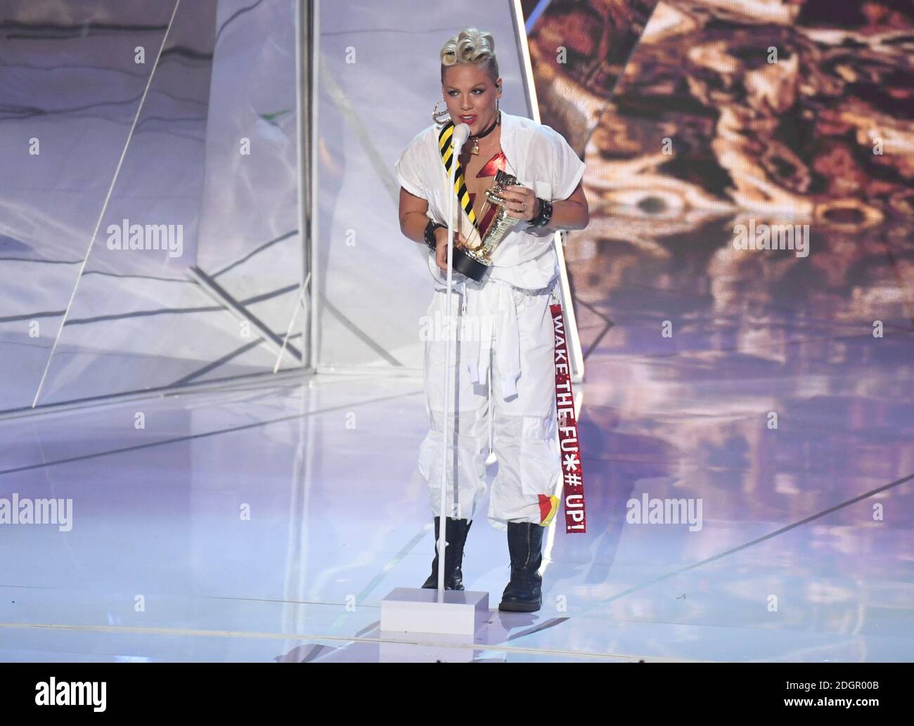 Pink wins the Michael Jackson Video Vanguard Award at the MTV Video