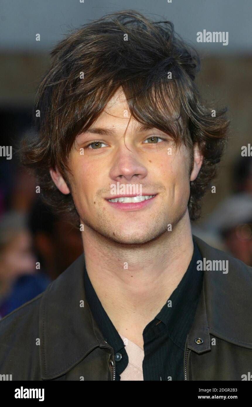 Jared Padalecki arriving at the European Premiere of House of Wax,  Leicester Square, London. Doug Peters/allactiondigital.com Stock Photo -  Alamy