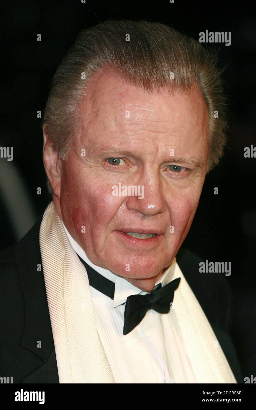 John Voight arriving at the Vanity Fair Oscars Party 2006, Morton's