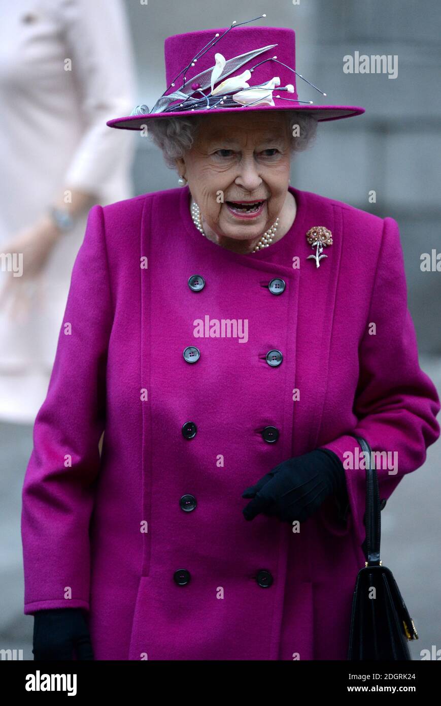 Queen Elizabeth II attends the reopening of The Sir Joseph Hotung Gallery at the British Museum, London. Picture credit should read: Doug Peters/EMPICS Entertainment Stock Photo