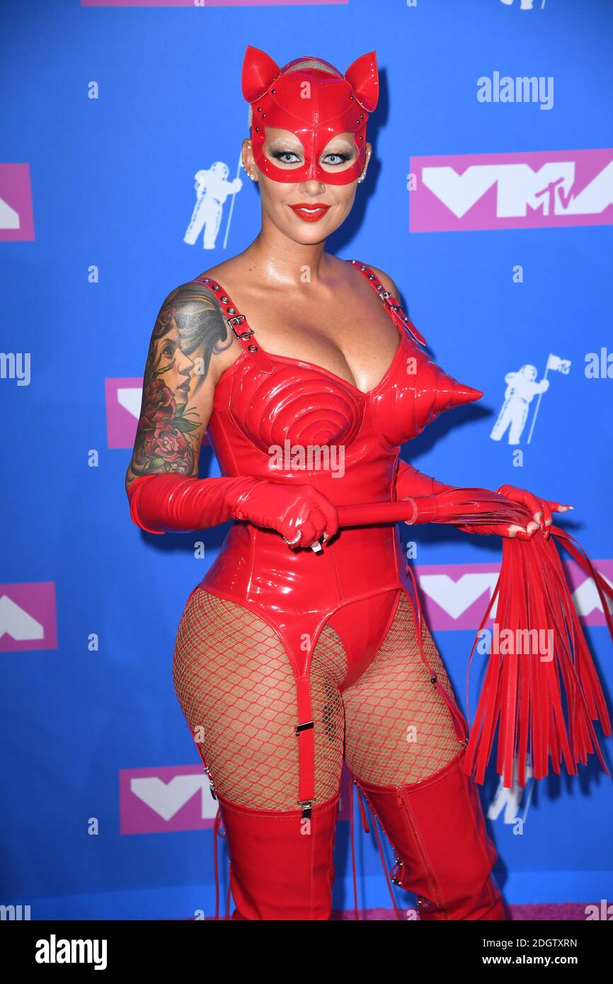 Amber Rose and 21 Savage attending the MTV Video Music Awards 2017 held at  The Forum in Los Angeles, USA Stock Photo - Alamy