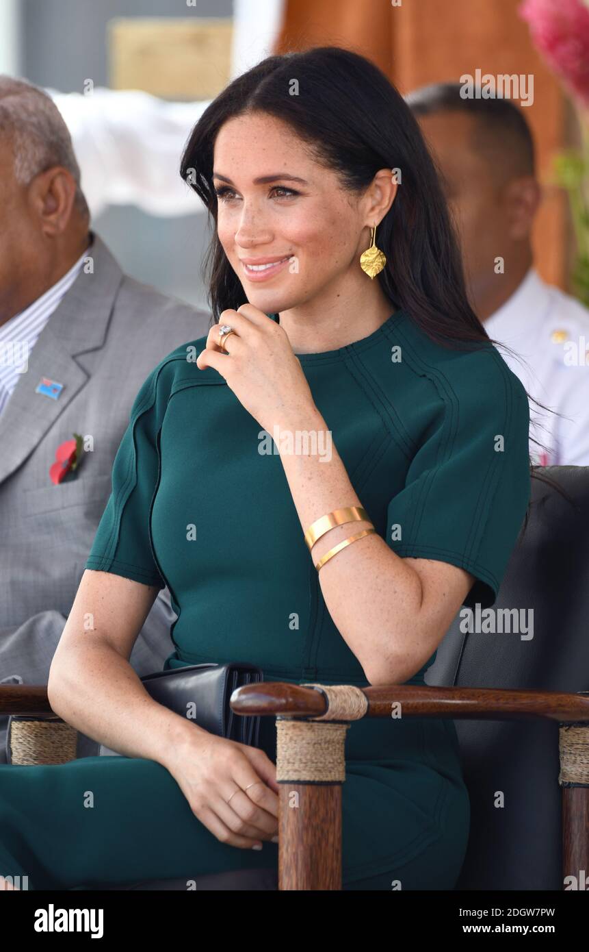 Meghan markle manolo blahnik hi-res stock photography and images - Alamy