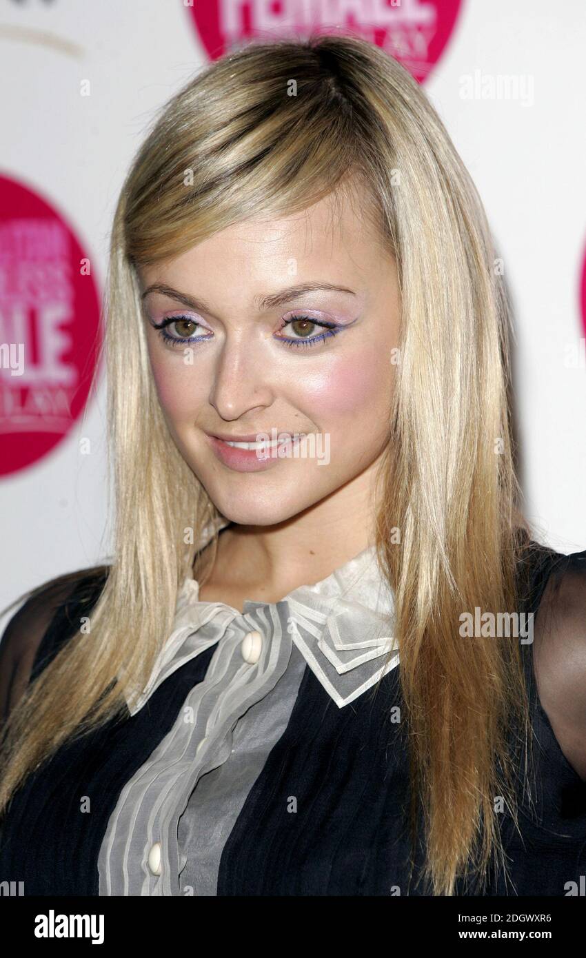 Fearne Cotton arriving at the Cosmopolitan Fun Fearless Female Awards 2006,  The Bloomsbury Ballroom, Victoria House, London Stock Photo - Alamy