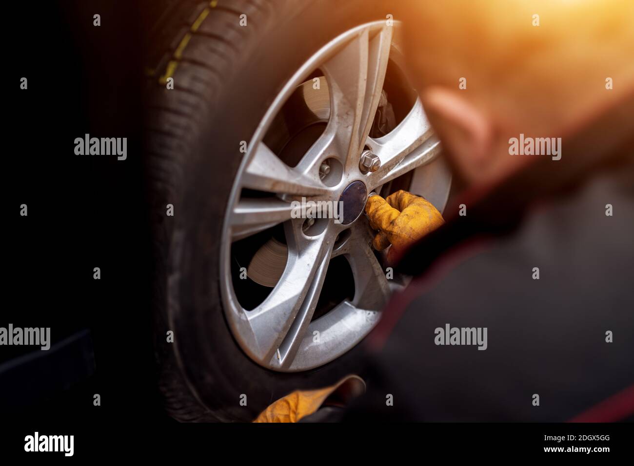 Pneumatic wrench hi-res stock photography and images - Page 9 - Alamy
