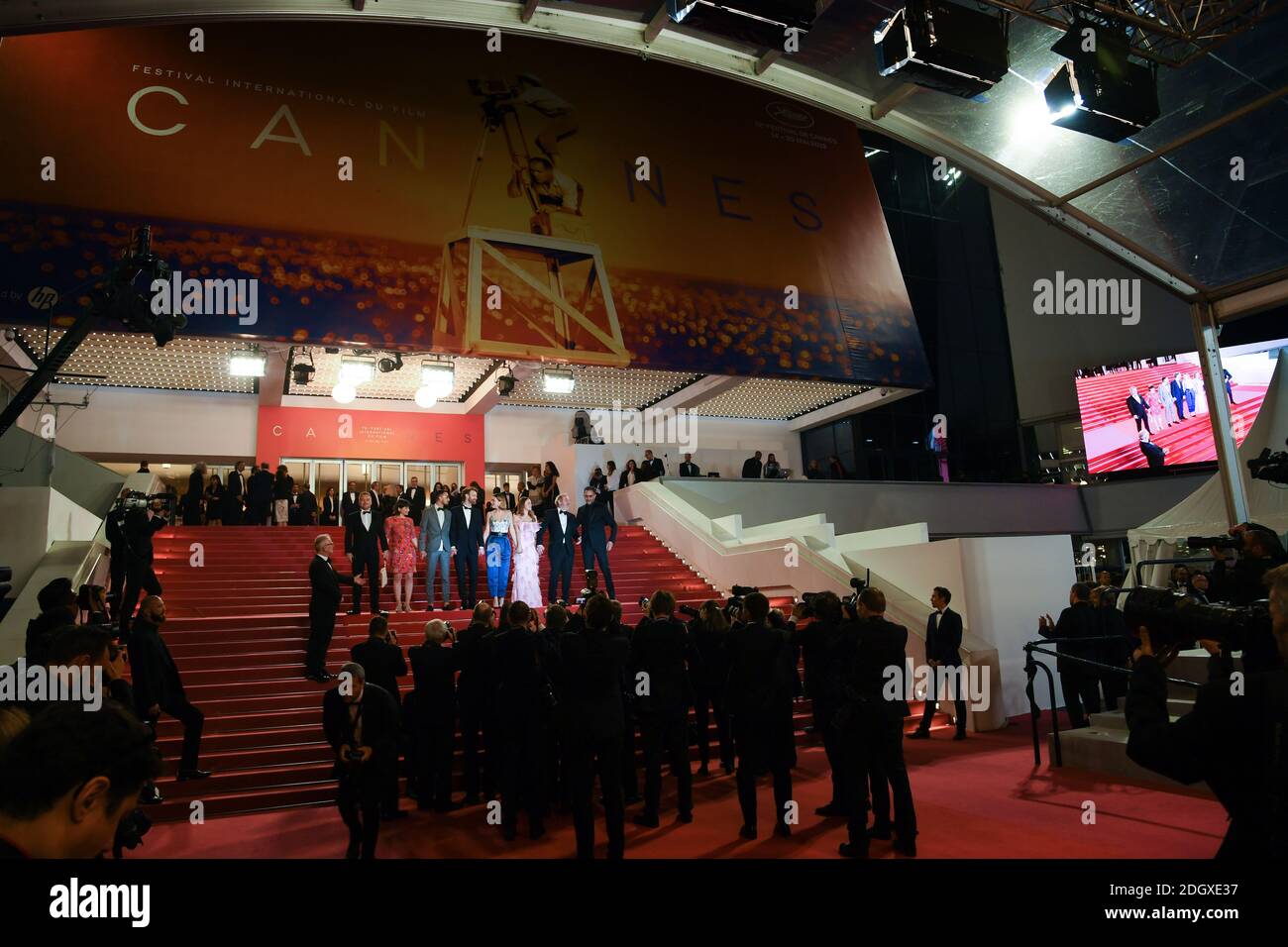 Jeremy Brunet, Chloe Simoneau, Chad Zem, Antoine Reinartz, Lea Seydoux