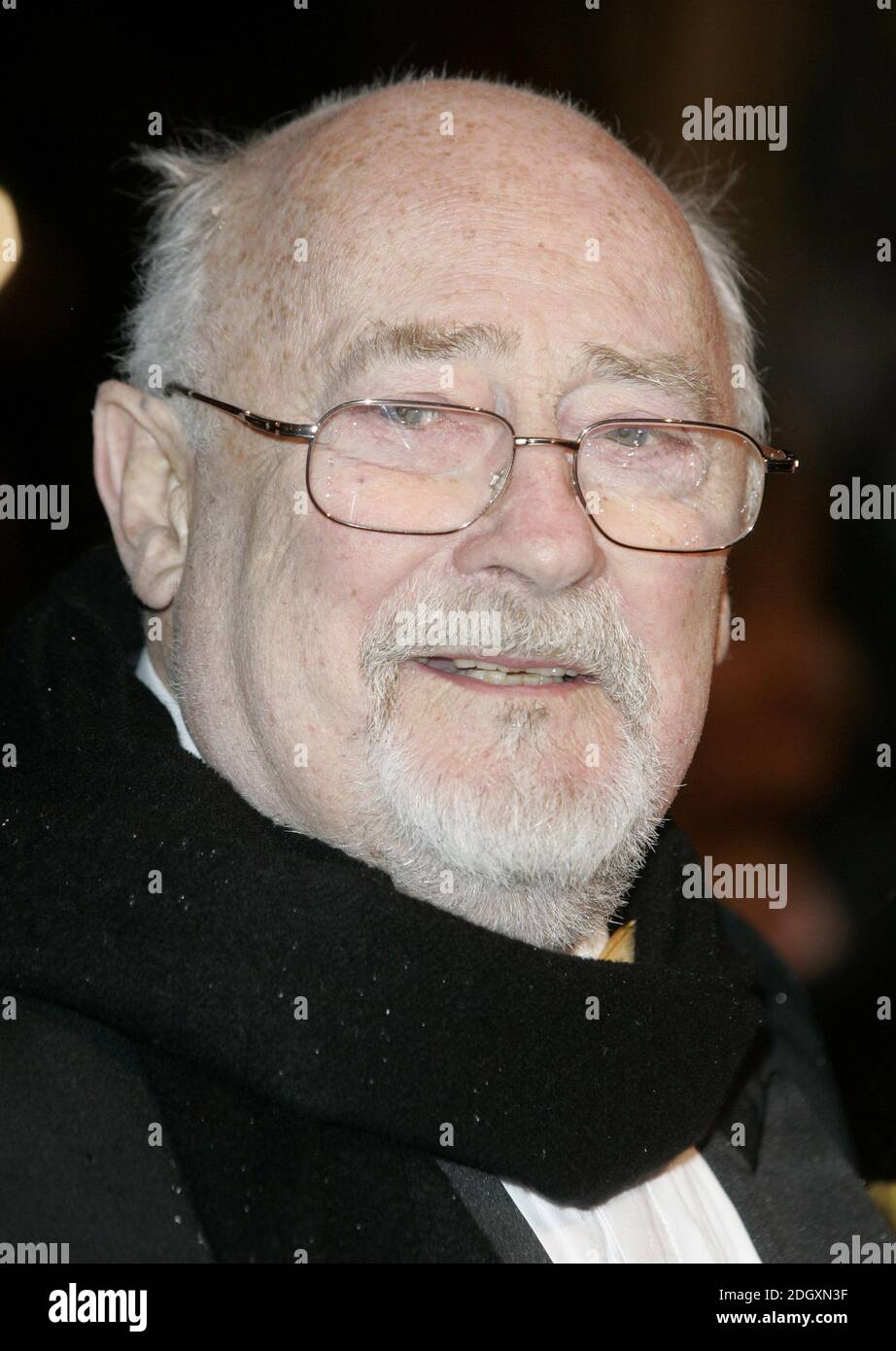 Edward Woodward arriving at the Hot Fuzz World Premiere, Vue Cinema, Leicester Square, London, February 13, 2007. Stock Photo