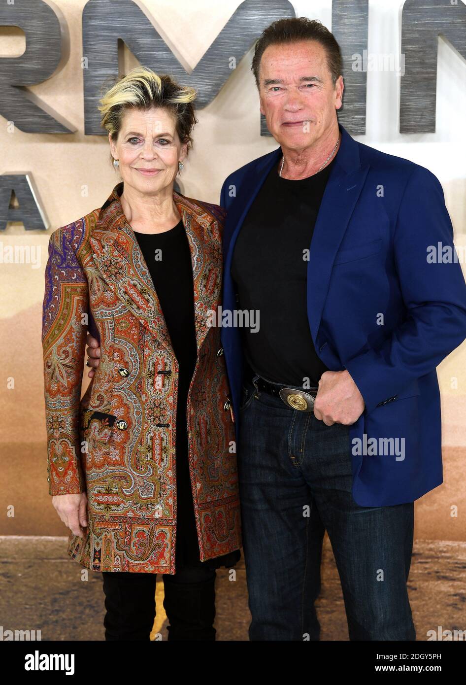 Linda Hamilton (left) and Arnold Schwarzenegger attending the Terminator: Dark Fate photocall at the Mandarin Oriental Hotel, London.  Stock Photo