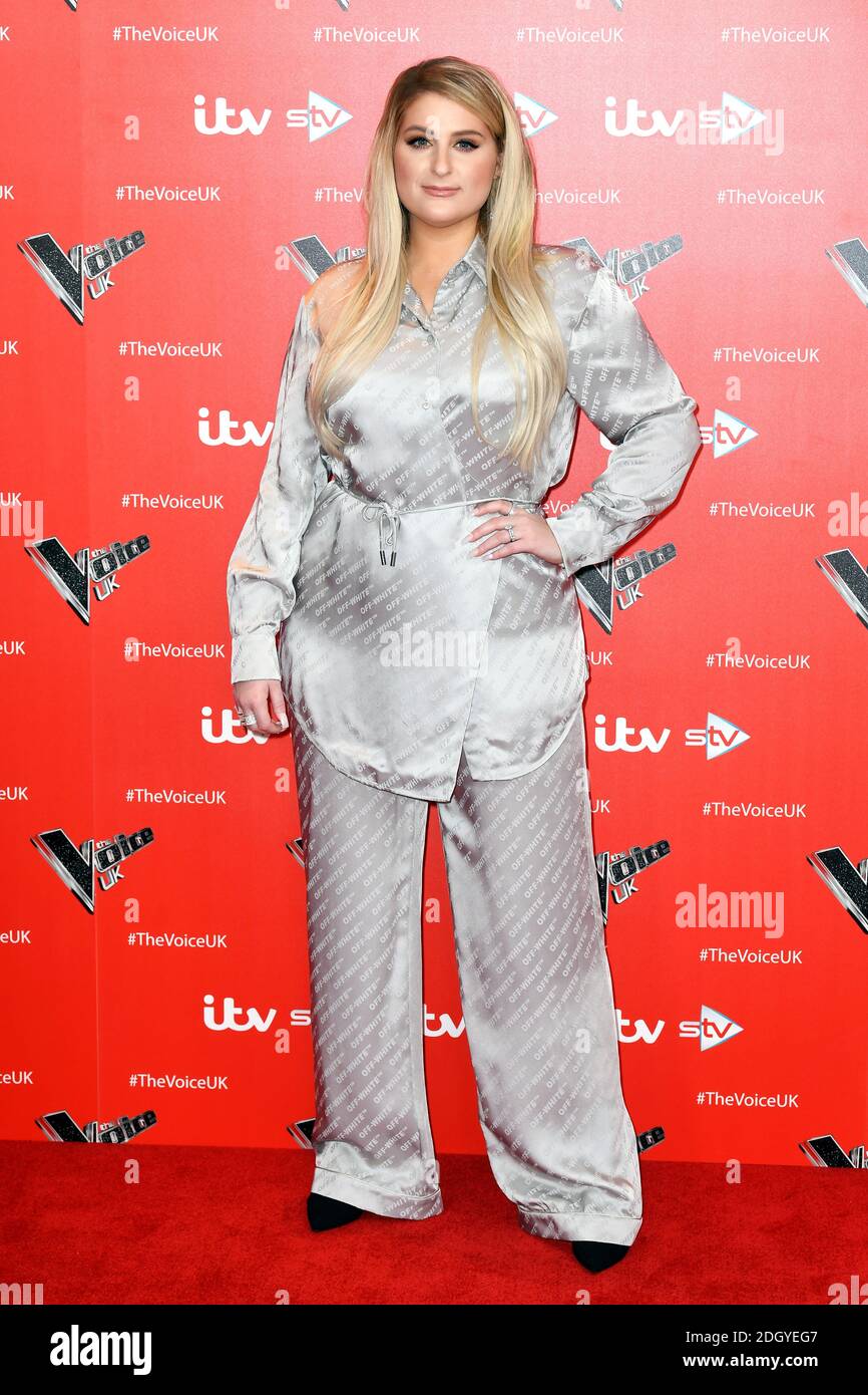 meghan trainor silver dress the voice Meghan Trainor