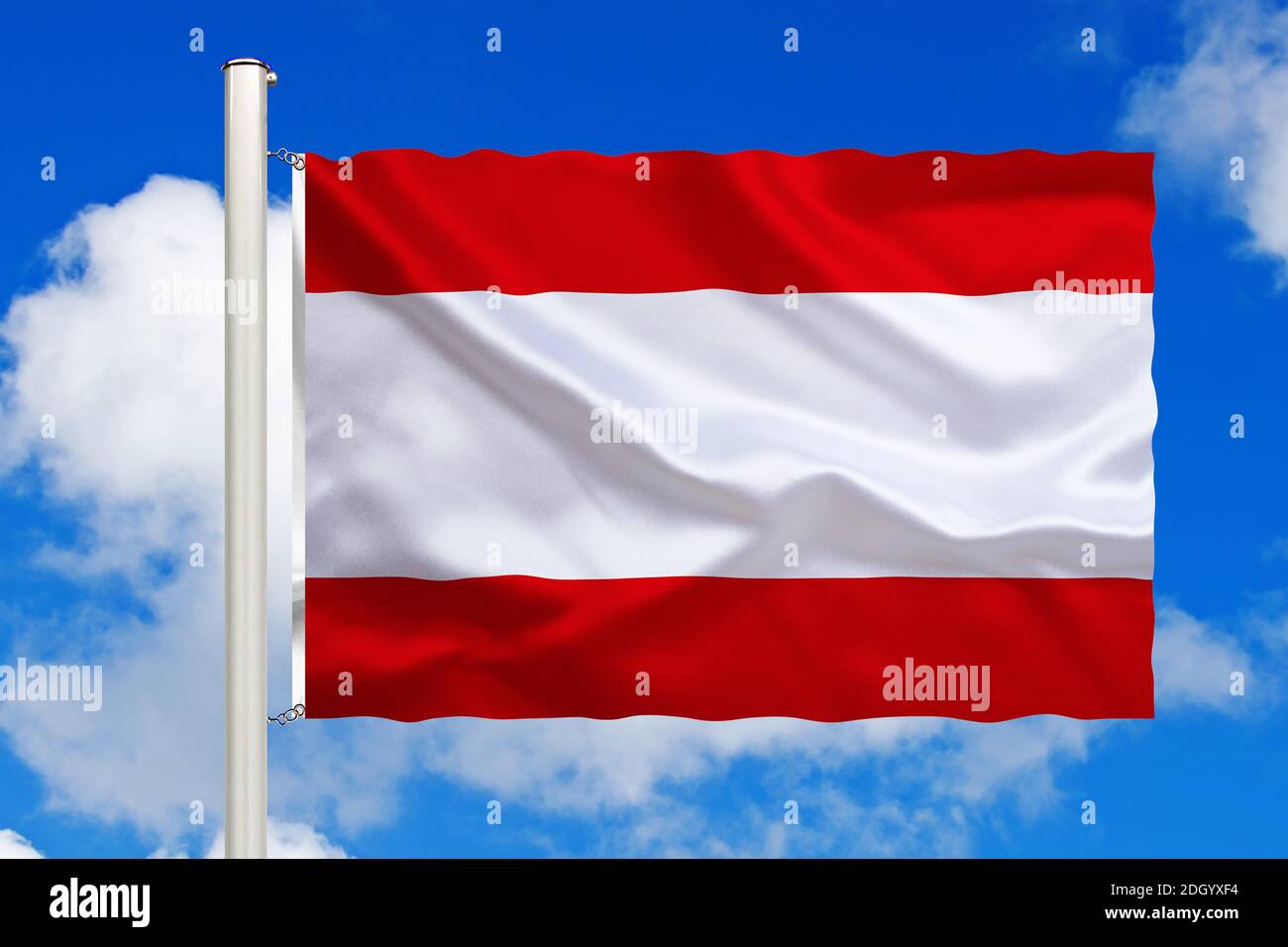 Französich-Polynesien, Tahiti, Südsee, Nationalfahne, Nationalflagge, Fahne, Flagge, Flaggenmast, Cumulus Wolken vor blauen Himmel, Stock Photo