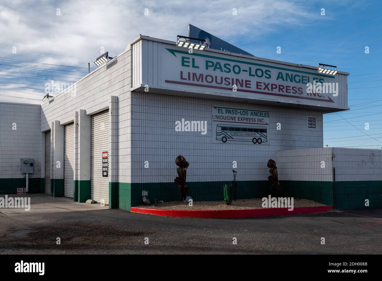 El Paso Texas To Las Vegas Nevada Bus Terminal In Downtown Las Vegas Nevada Stock Photo Alamy