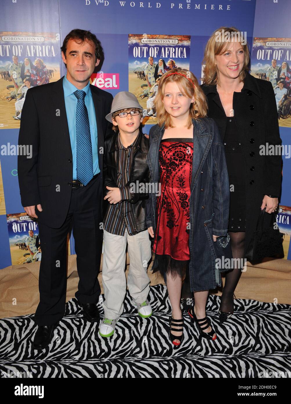 Michael Le Vell and family arriving at the premiere screening of Coronation Street, Out of Africa DVD. Odeon Cinema, Printworks, Manchester. Stock Photo