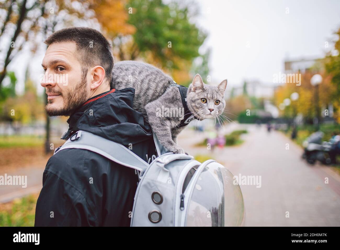 cat backpack leash