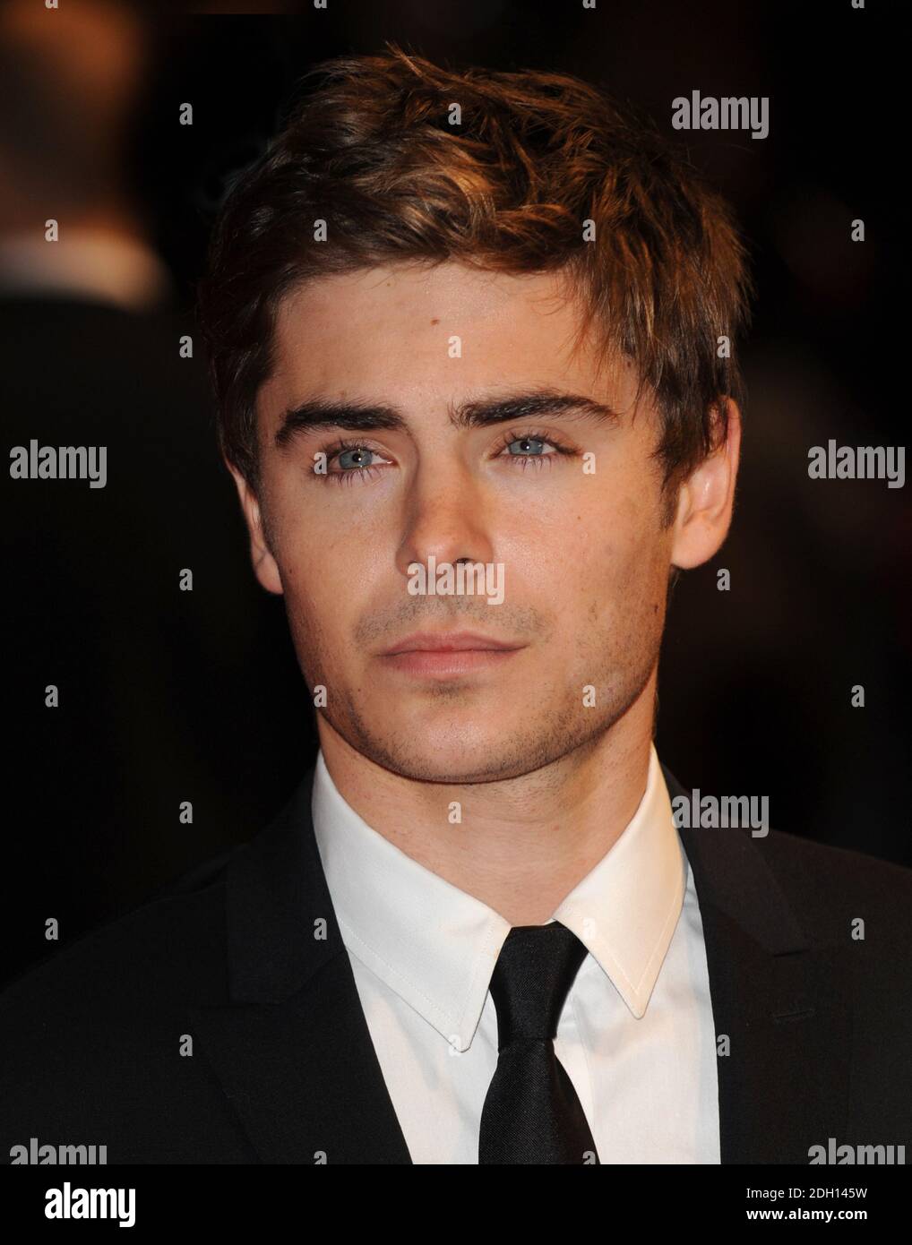 Zac Efron arriving at the UK Premiere of Me and Orson Welles, Vue ...