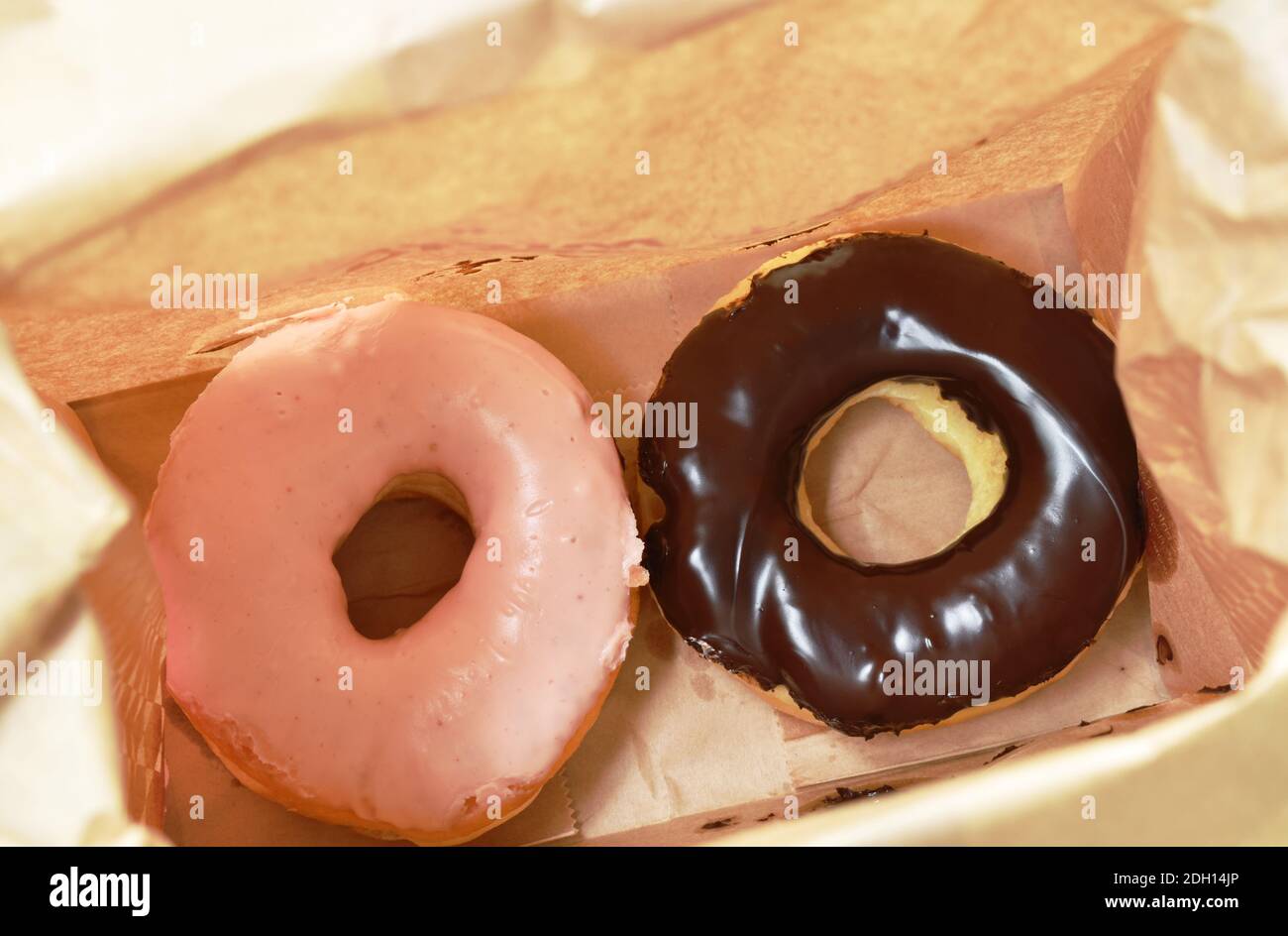 Download Bag Of Donuts High Resolution Stock Photography And Images Alamy