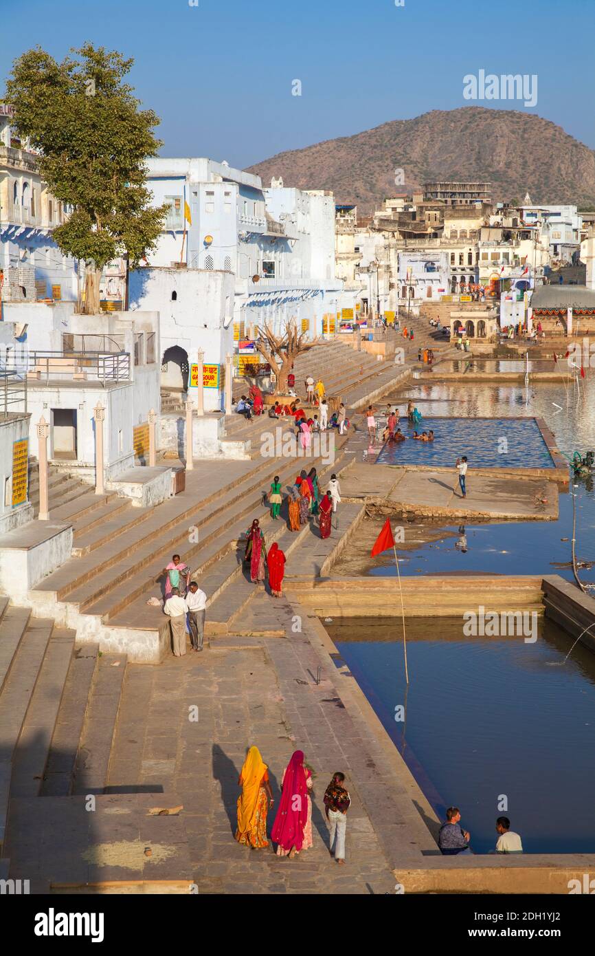 India, Rajasthan., Pushkar, Pushkar Lake and bathing ghats Stock Photo ...