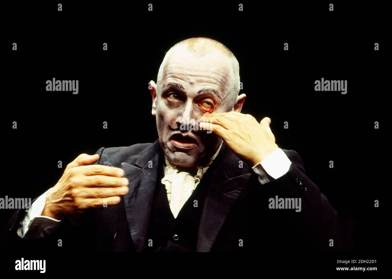 Steven Berkoff in TELL TALE HEART by Edgar Allan Poe    part of the ONE MAN trilogy of plays  adapted, directed and performed by Steven Berkoff Garrick Theatre, London WC2  15/11/1993 Stock Photo
