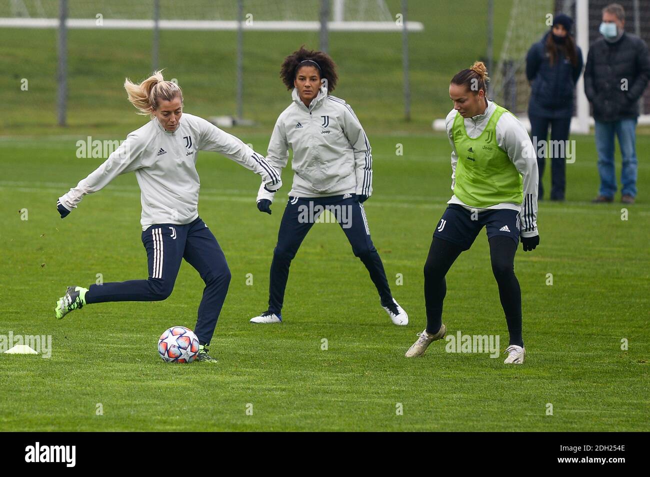 Turin, Italy. 08th Dec, 2020. Linda Sembrant, Sara Gama of Juventus during the training session on the eve of the UEFA Women's Champions League match Juventus Women v Olympique Lyonnais on December 8 2020, at the Juventus Training Center in Turin, Italy. (Photo by Alberto Gandolfo/Pacific Press/Sipa USA) Credit: Sipa USA/Alamy Live News Stock Photo