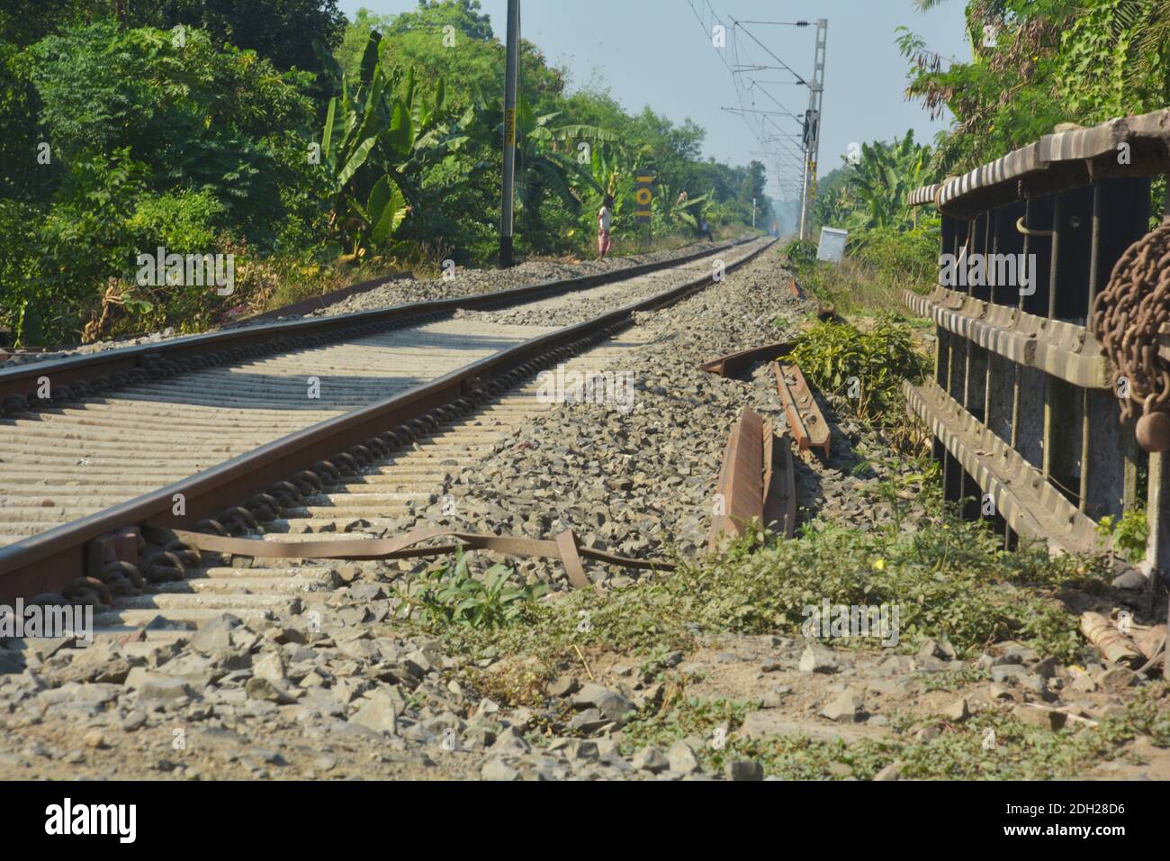 Why are there stones on railway tracks? - India Today