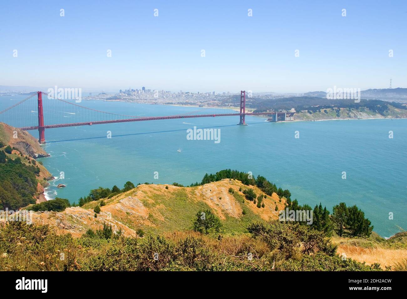 View Of The Famous Golden Gate Bridge In San Francisco, California Stock Photo