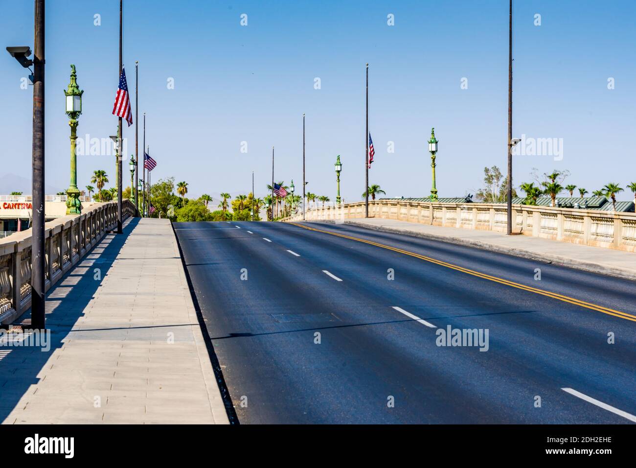 lake-havasu-arizona-london-bridge-stock-photo-alamy