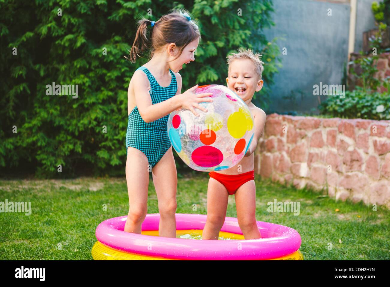 Funny Inflatable Ball Kids Beach Pool Play Toy Ball Children Outdoor Toy 
